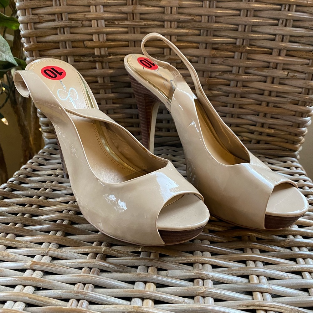 Jessica Simpson / Patent Leather Heels / Size 10